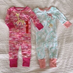 Set of (2) 100% Cotton Onesie Pajamas. Brand New without Tag Zip Romper. 9 month